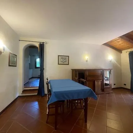 Louise, Via Romangia 22 A, Stintino. Villa Stintino